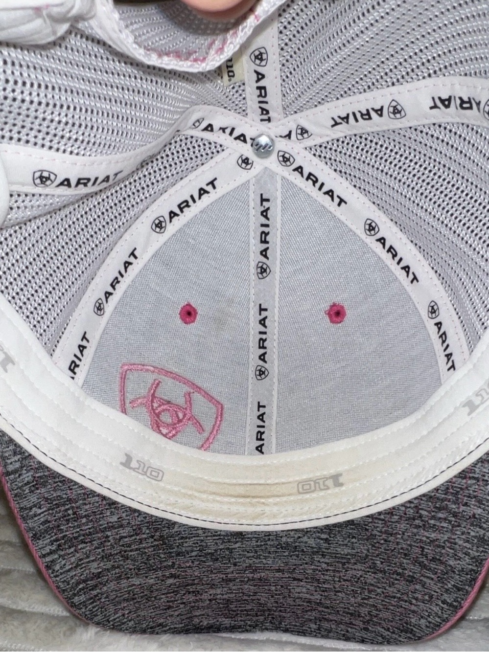 Ariat Women’s Ballcap - Picture 3 of 3